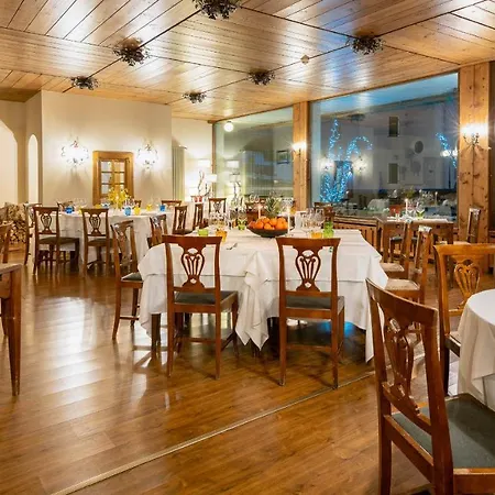 Hotel Cristallino D'Ampezzo Hotell