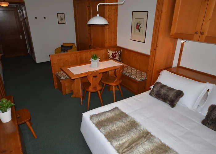 Hotel Cristallino D'Ampezzo Hotel 4*