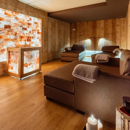 Hotel Cristallino D'Ampezzo Hotel 4*