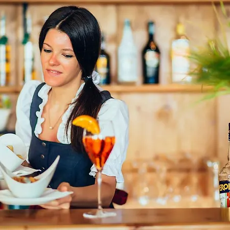 Hotel Cristallino D'ampezzo 4*