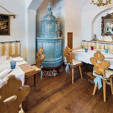 Cristallino D'ampezzo Hotel 4*