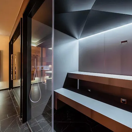 Cristallino D'ampezzo Hotel 4*