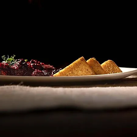 Отель Cristallino D'ampezzo 4*