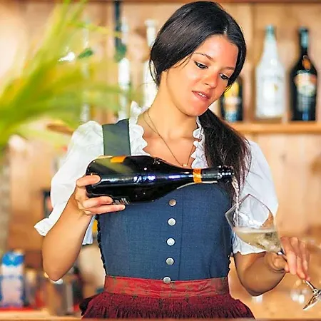 Cristallino D'ampezzo 4* Кортина-д'Ампеццо